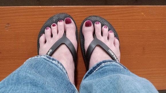 01 toes