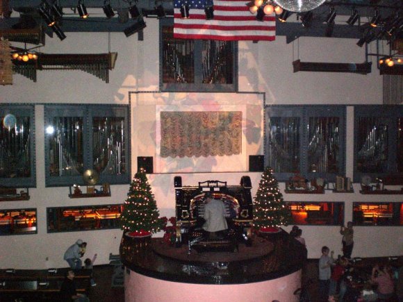 organ stop pizza