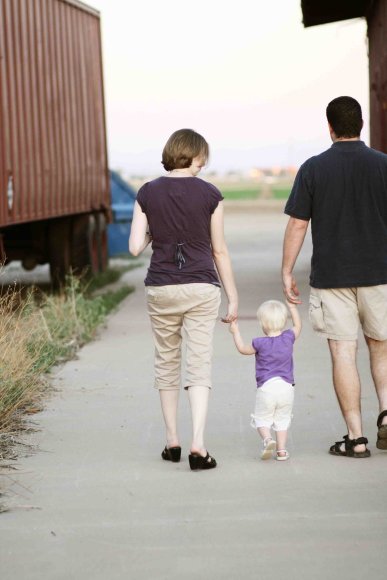 family- becca hannah nate