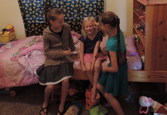 09 karina hannah arianna
