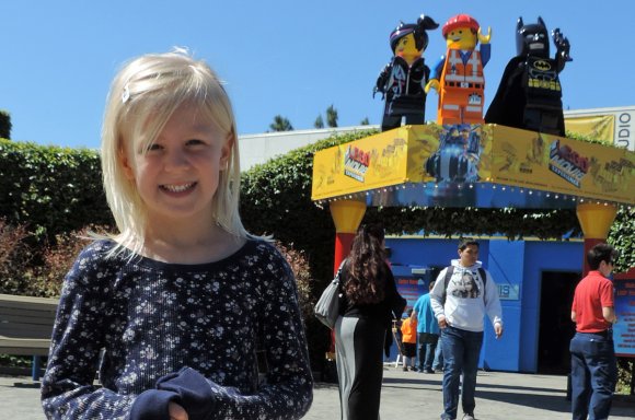 09 hannah lego movie