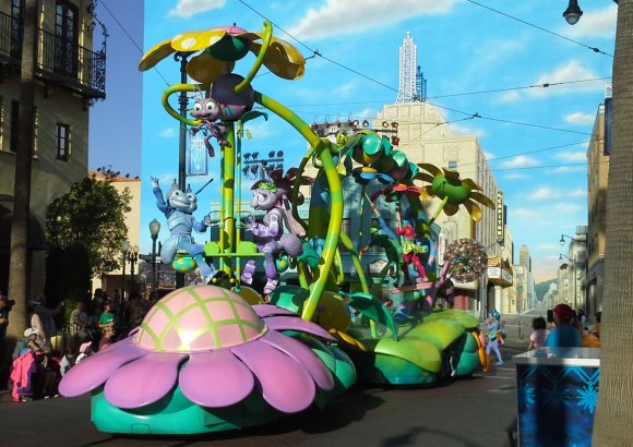 04 13 parade6