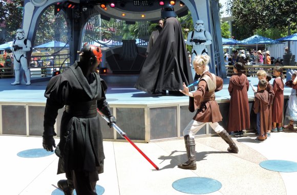 08 17 darth mal