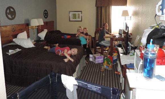 03 hotel