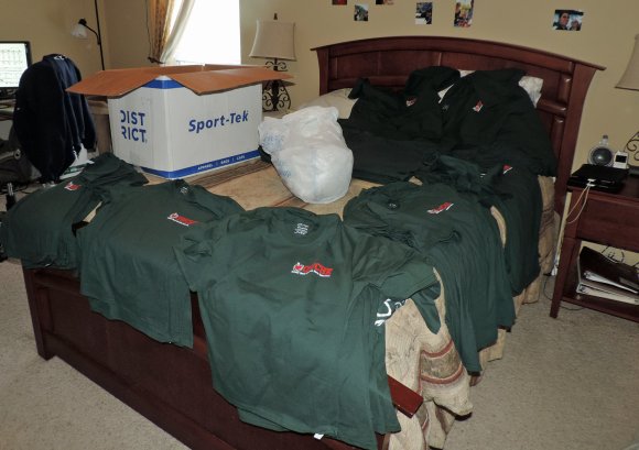 00 shirts