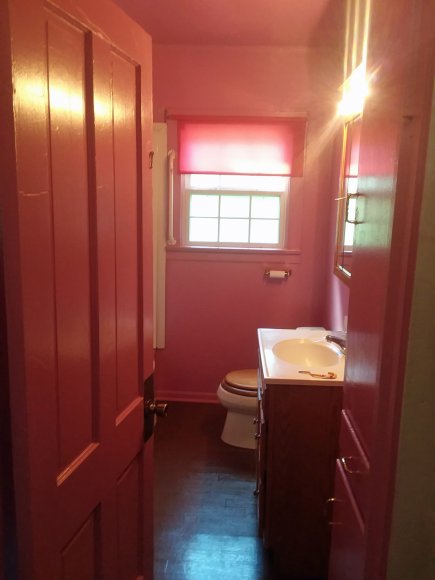 bathroom1