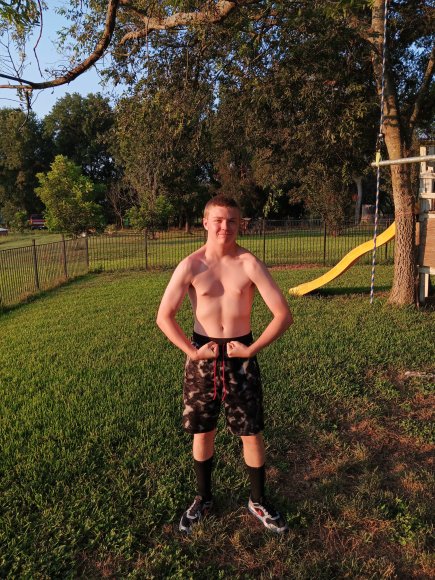 Ben_chest_2508