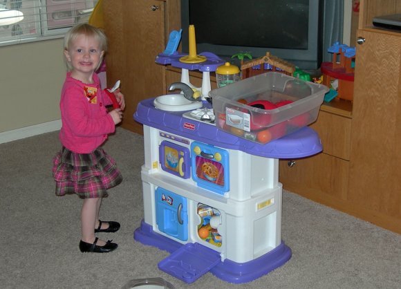 02 hannah kitchen