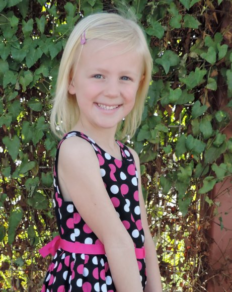 01 hannah closeup