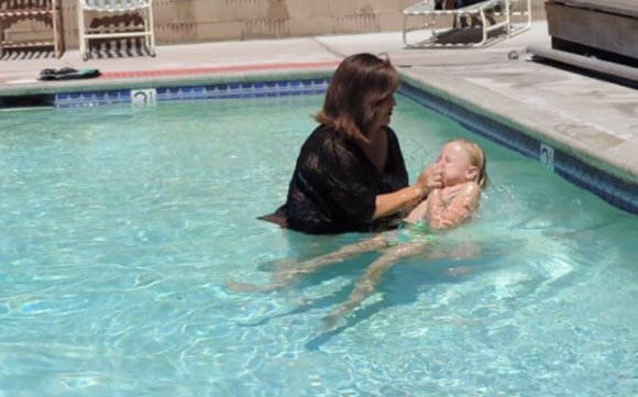 01 baptism tina hannah3