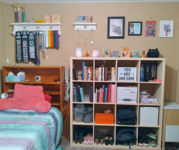 room (2)