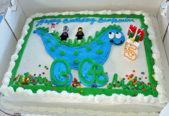 02 cake