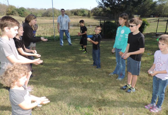 60 balloon toss