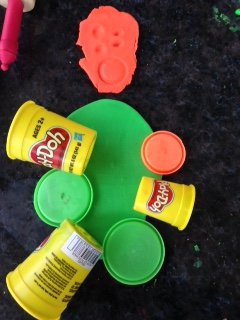 06 play doh alien