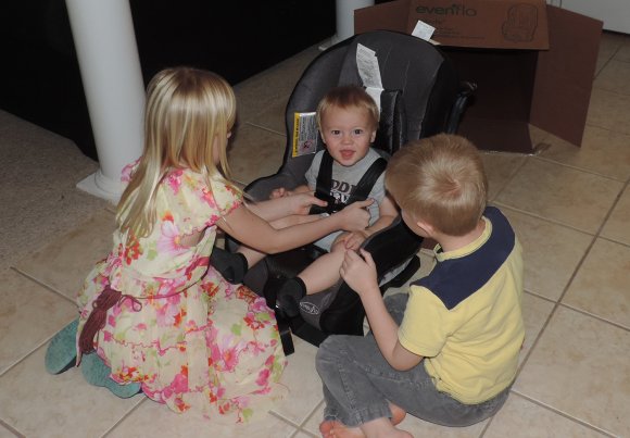 33 hannah joel benjamin new carseat