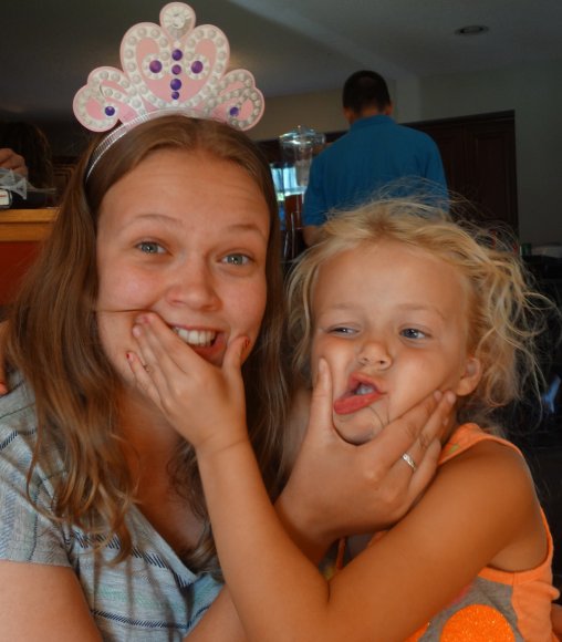 07 kirsten mya2