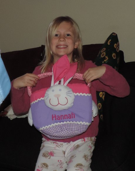 09 hannah basket