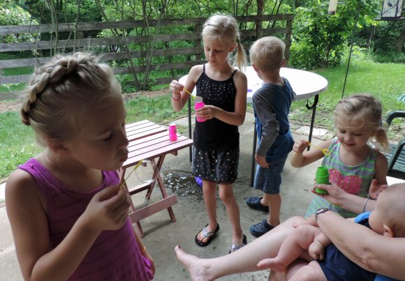 bubbles rhiley hannah benjamin lilly