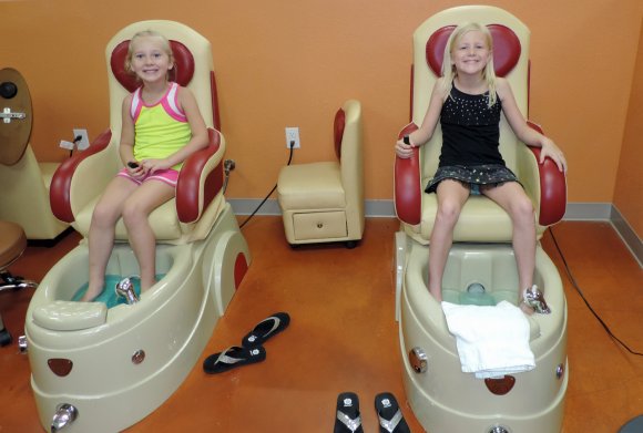 toes rhiley hannah
