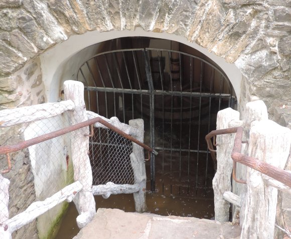 27 water wheel