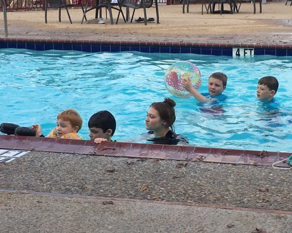 hcr pool (2)