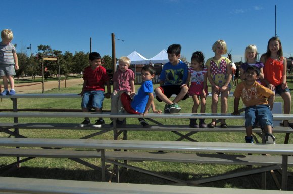 15 theo christian benjamin romel abiel emili penelope hannah isaiah hope