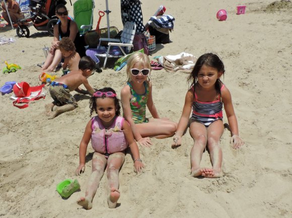 willow hannah emma2