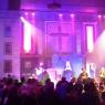 02 band
