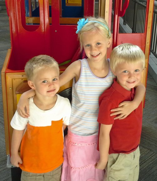 train zach hannah benjamin