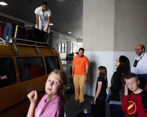 27 group van
