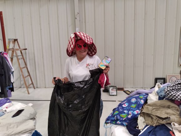 garage sale (2)