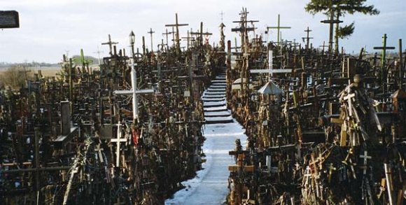 hill of crosses 2