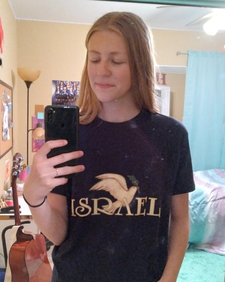 04 shirt